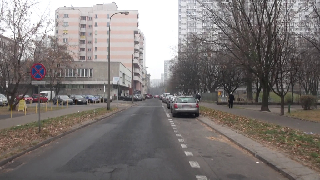 Czy ten znak poziomy wyznacza pas postojowy?